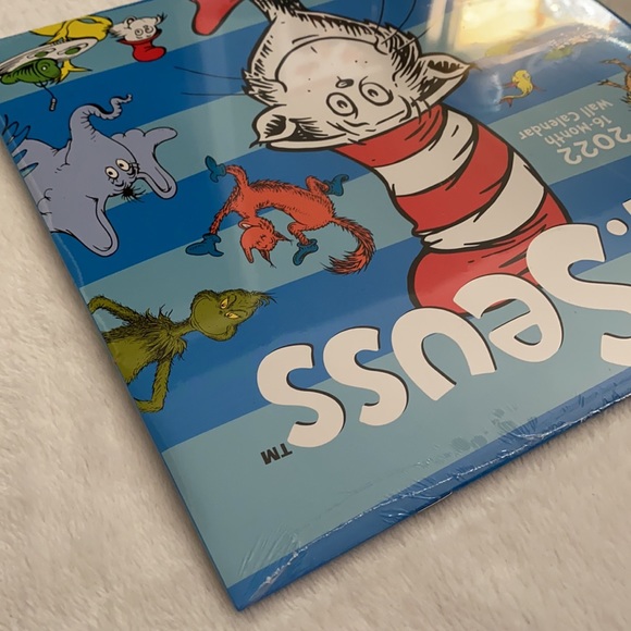 Dr. Seuss | 2022 16-Month Wall Calendar - Picture 4 of 12